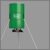 350 LB CAPACITY TRIPOD FEEDER WITH BUILT-IN SOLAR CHARGER